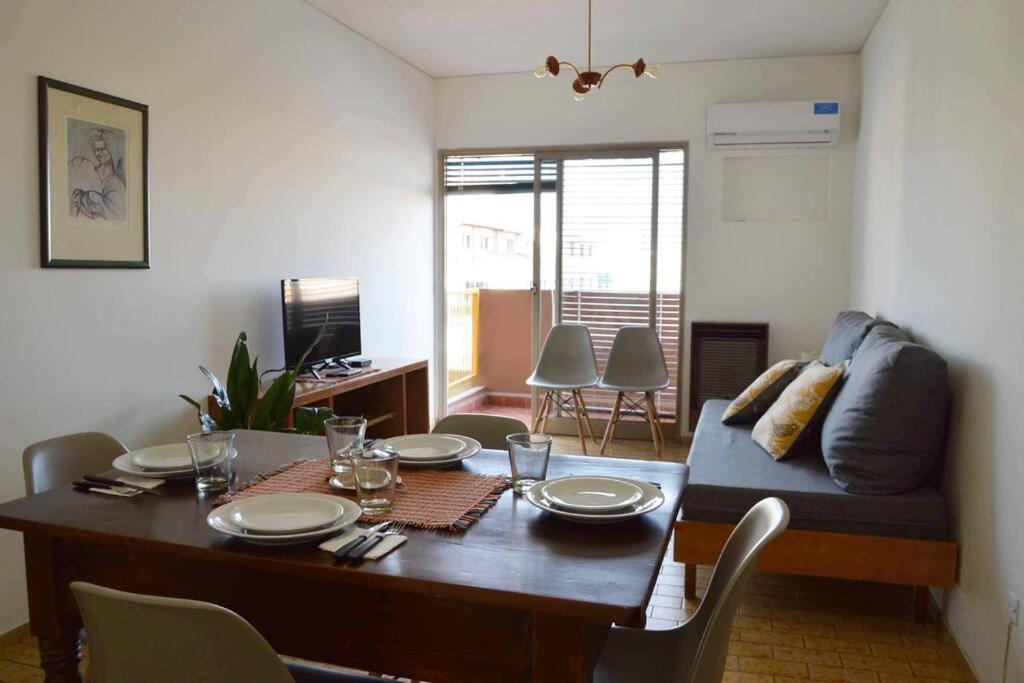 Departamento Centrico Y Confortable Apartment Mendoza